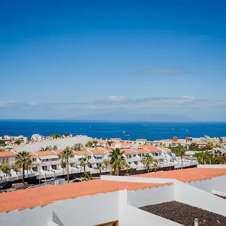 475 B Island Village Sea View Pool Terrace شقة